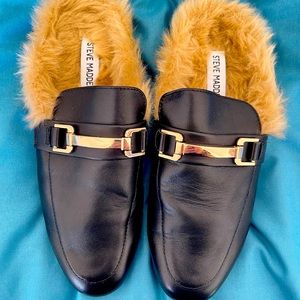 NEW Steve Madden Khloe Black Leather Fur Lined Mule - Size 8.5